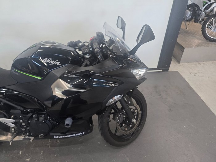 2019 Kawasaki NINJA 400 Black