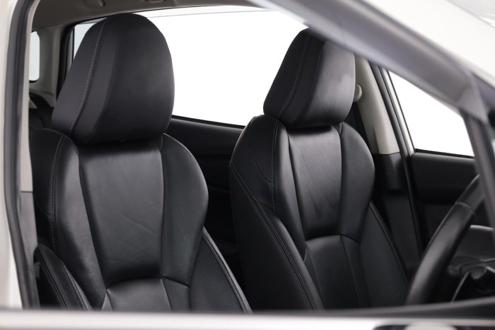 2023 Subaru Impreza 2.0i-S