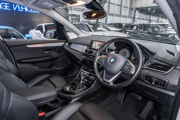 2015 BMW 2 Series 218d Sport Line