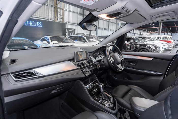 2015 BMW 2 Series 218d Sport Line