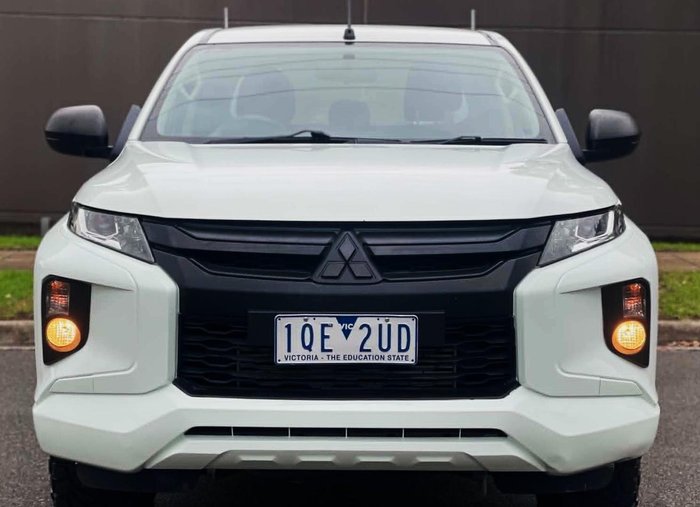 2019 Mitsubishi Triton GLX