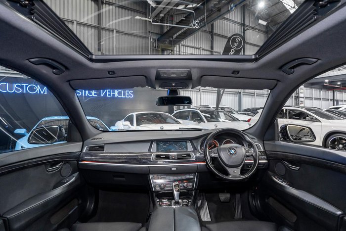 2012 BMW 5 Series 530d