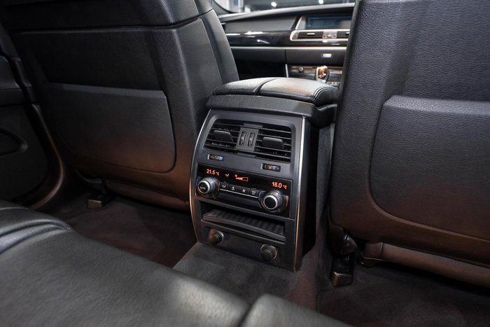 2012 BMW 5 Series 530d
