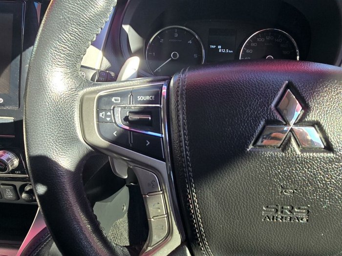 2021 Mitsubishi Pajero Sport GLS