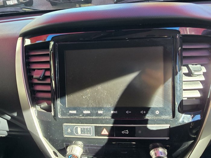 2021 Mitsubishi Pajero Sport GLS