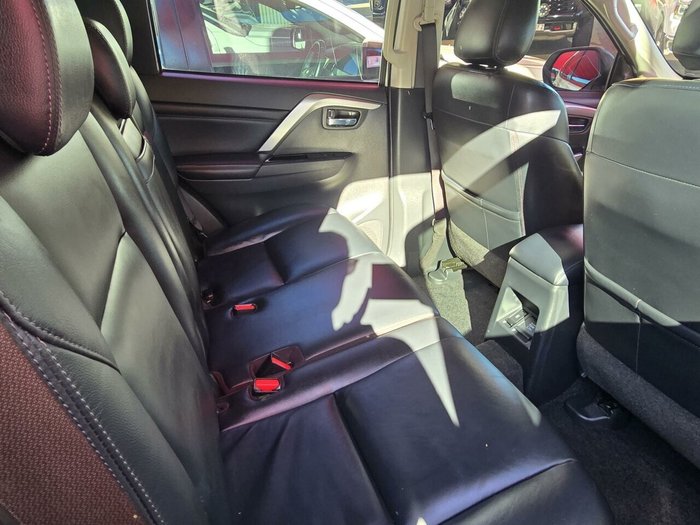 2021 Mitsubishi Pajero Sport GLS