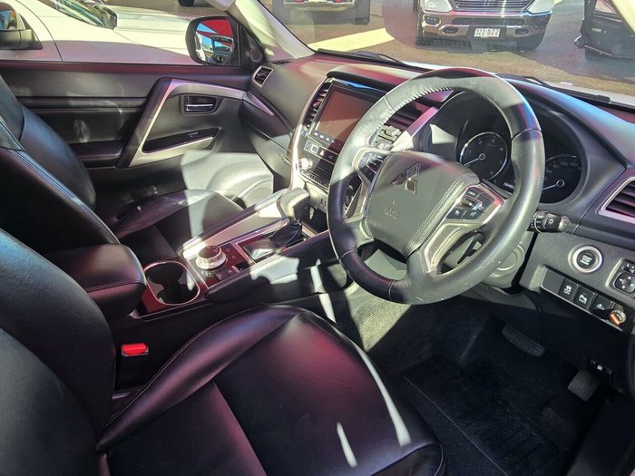 2021 Mitsubishi Pajero Sport GLS
