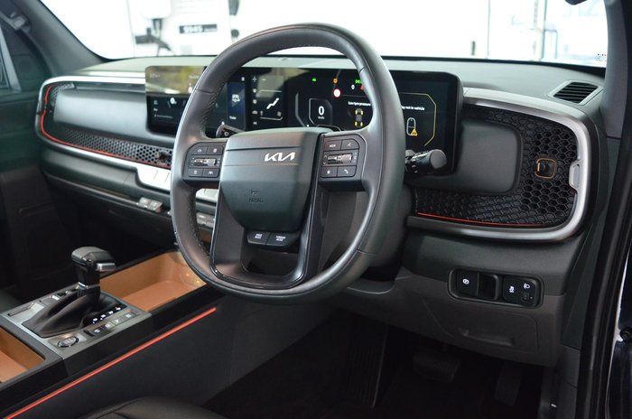 2025 Kia Tasman SX+