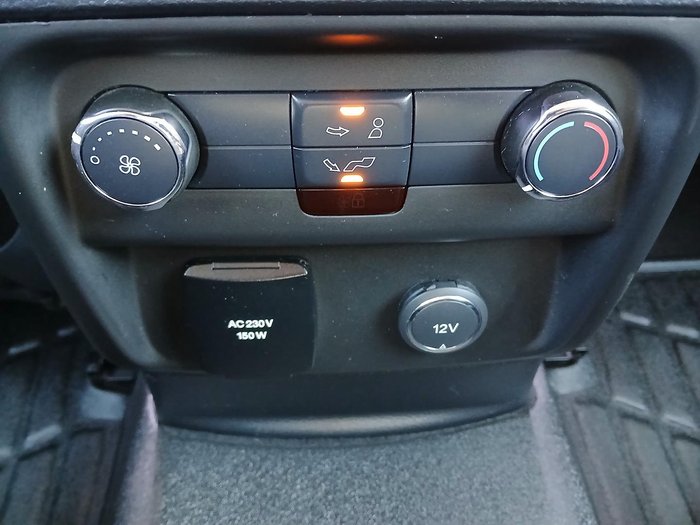 2020 Ford Everest Sport