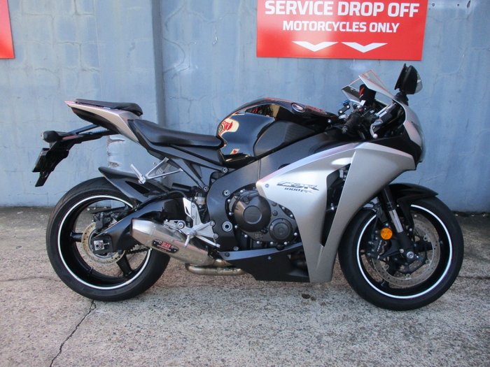 2008 Honda CBR1000RR (FIREBLADE) SILVER