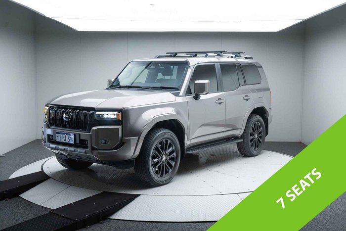 2025 Toyota Landcruiser Prado