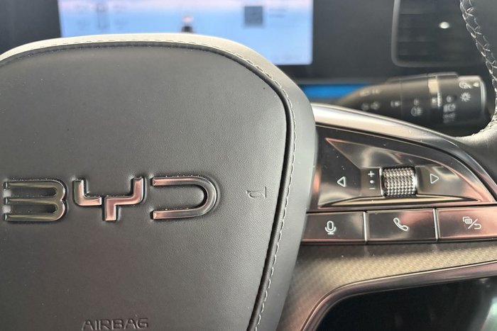 2025 BYD SEALION 7 Premium
