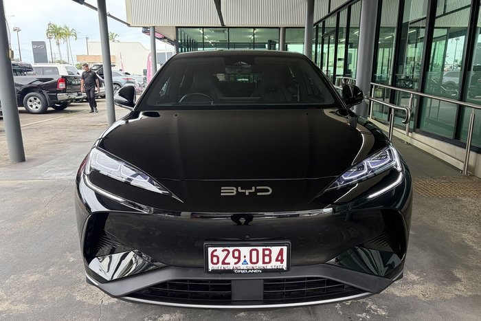 2025 BYD SEALION 7 Premium