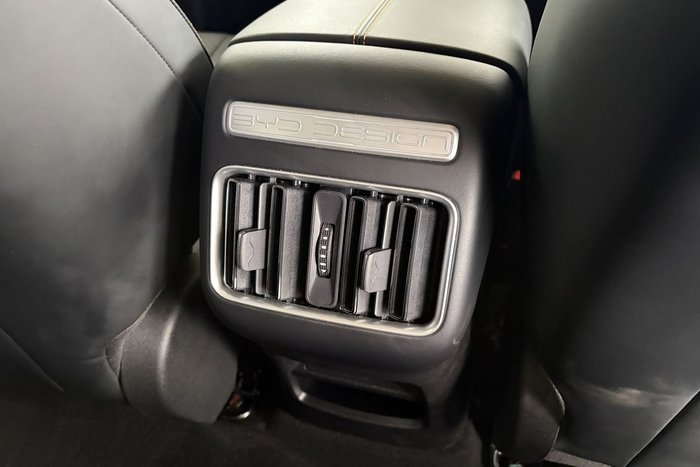 2025 BYD SEALION 5 Premium