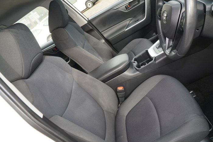 2022 Toyota RAV4 GX