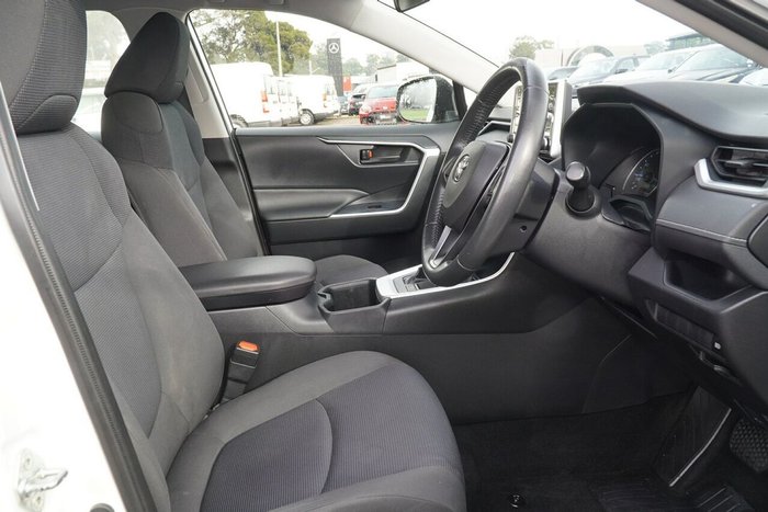 2022 Toyota RAV4 GX