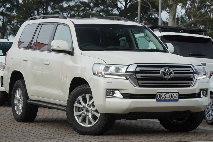 2018 Toyota Landcruiser