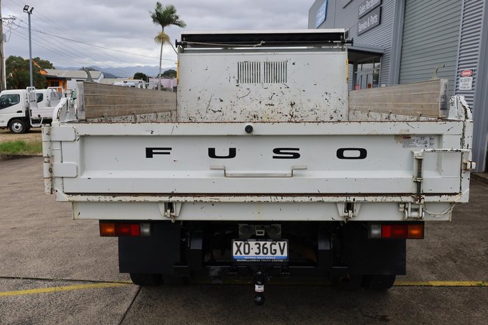 2022 Fuso Canter 815 White