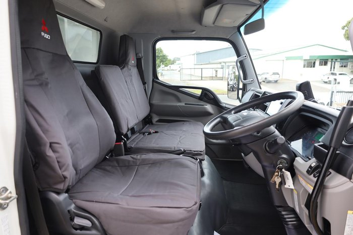 2022 Fuso Canter 815 White