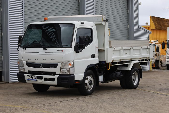 2022 Fuso Canter 815 White