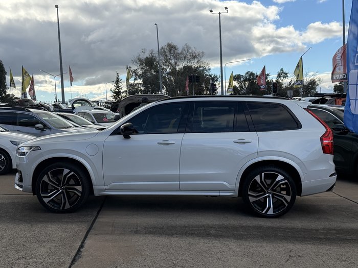 2020 Volvo XC90 T8 Recharge PHEV (AWD)
