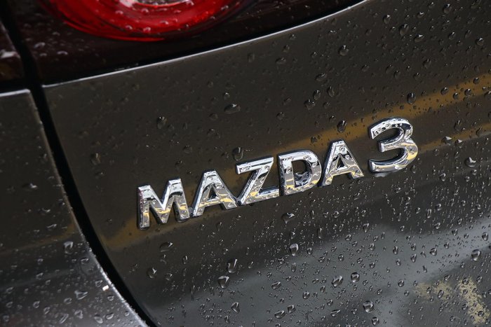 2025 Mazda 3 G20 Touring