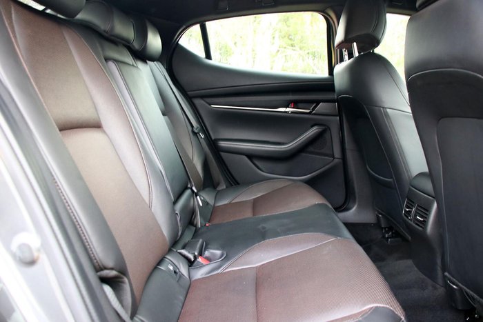 2025 Mazda 3 G20 Touring