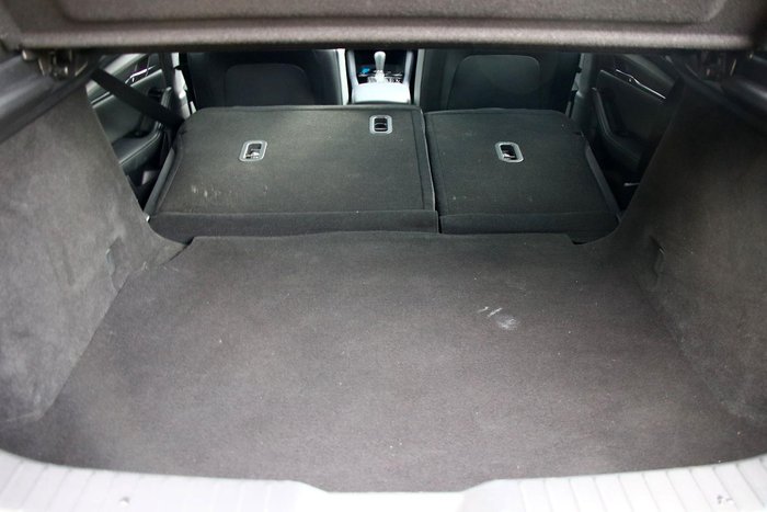 2025 Mazda 3 G20 Touring