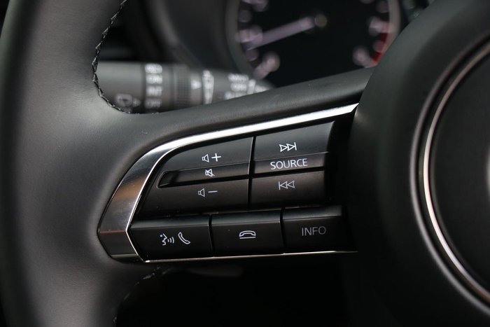 2025 Mazda 3 G20 Touring