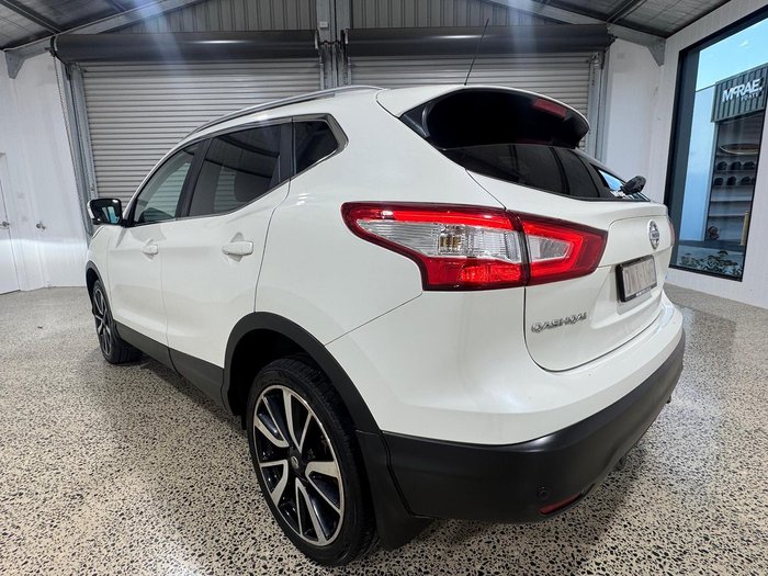 2016 Nissan QASHQAI Ti