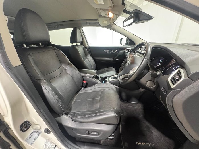 2016 Nissan QASHQAI Ti