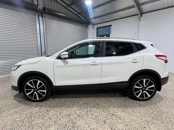 2016 Nissan QASHQAI Ti