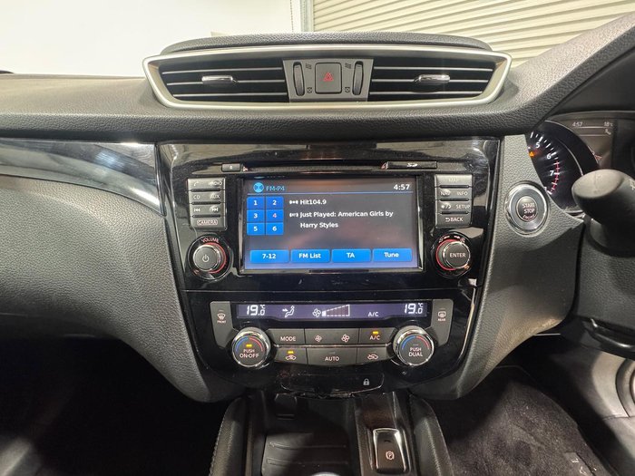 2016 Nissan QASHQAI Ti