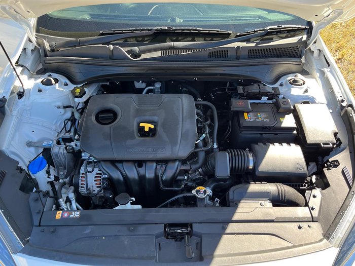 2021 Kia Cerato Sport BD MY22 Snow White Pearl