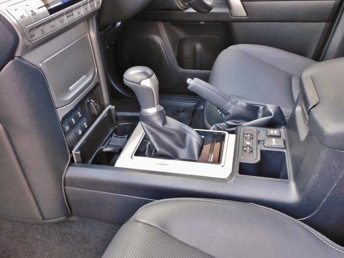 2019 Toyota Landcruiser Prado VX