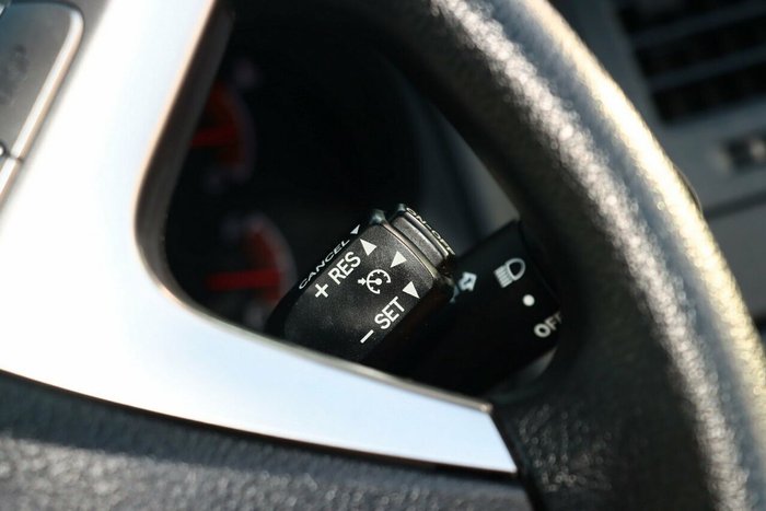 2014 Toyota Hilux SR