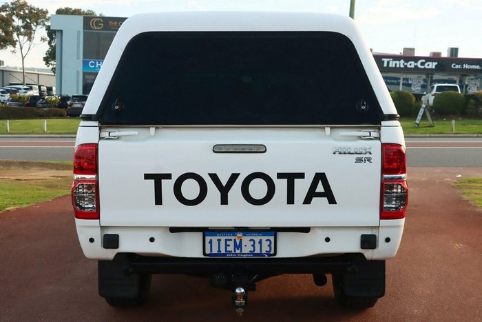 2014 Toyota Hilux SR