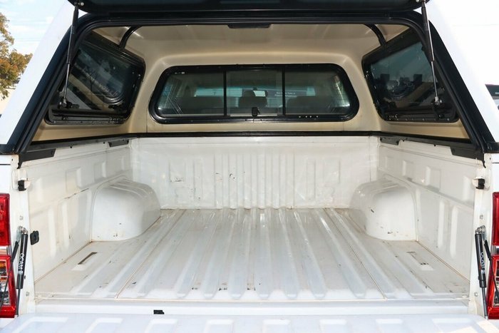 2014 Toyota Hilux SR