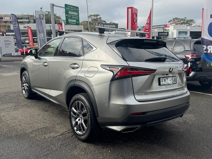 2021 Lexus NX 300 Luxury