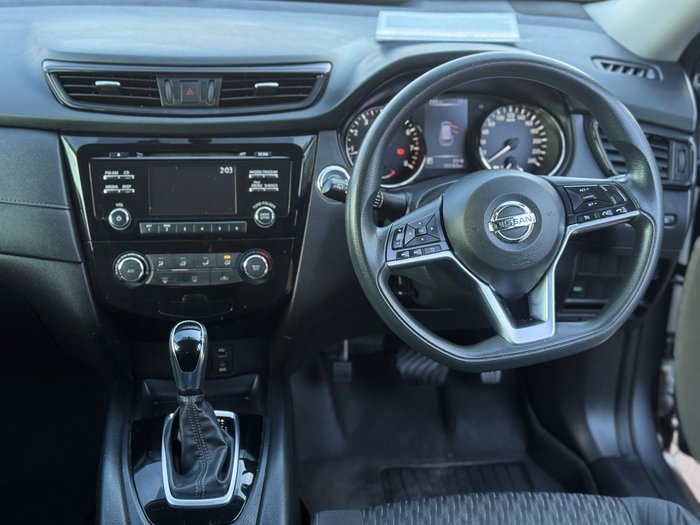 2018 Nissan X-TRAIL ST