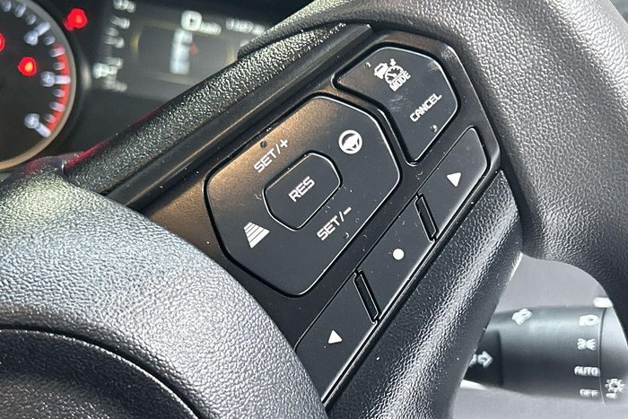 2024 Mazda BT-50 XT