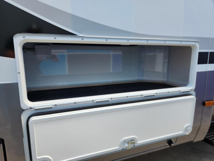 2026 Paradise MotorHomes SPARK DELUXE (AWD) IMMEDIATE DELIVERY
