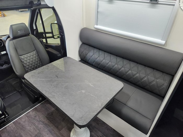 2026 Paradise MotorHomes SPARK DELUXE (AWD) IMMEDIATE DELIVERY