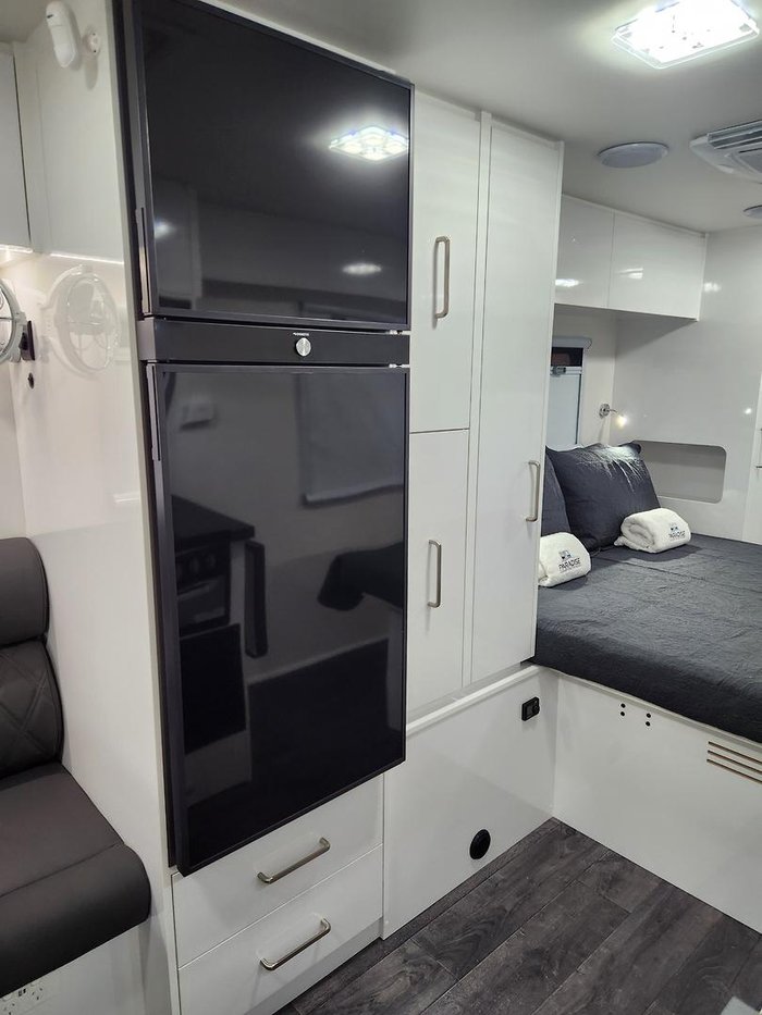 2026 Paradise MotorHomes SPARK DELUXE (AWD) IMMEDIATE DELIVERY