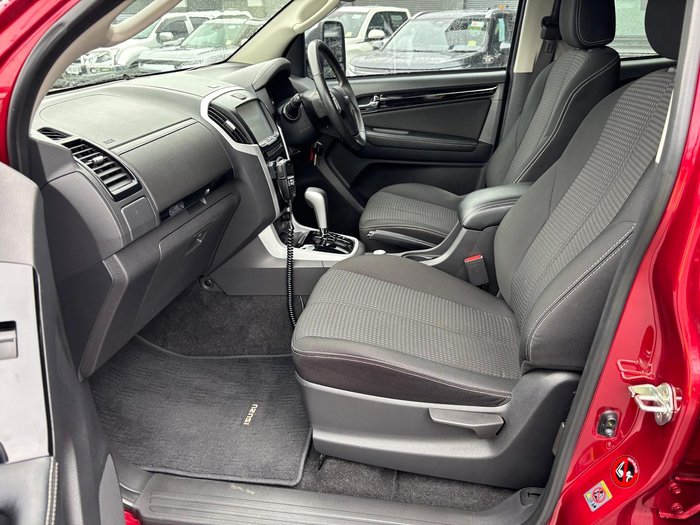 2020 Isuzu MU-X LS-U