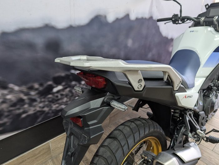 2024 Honda XL750 TRANSALP WHITE
