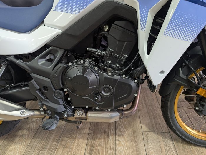 2024 Honda XL750 TRANSALP WHITE