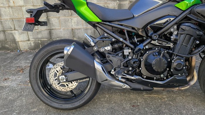 2026 Kawasaki Z900 SUPERNAKED Green