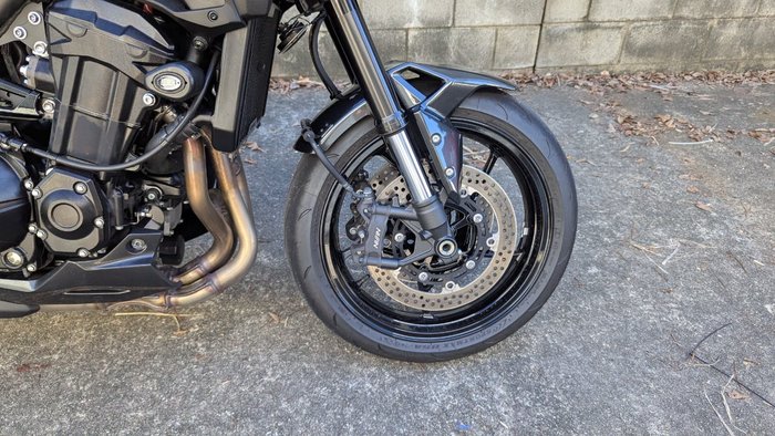 2026 Kawasaki Z900 SUPERNAKED Green