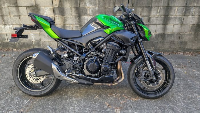 2026 Kawasaki Z900 SUPERNAKED Green